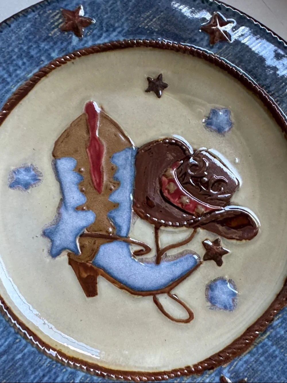 2 Canyon Ranch Hand-Painted Plates 11’ Western Embossed Boots cowboy hats Rustic